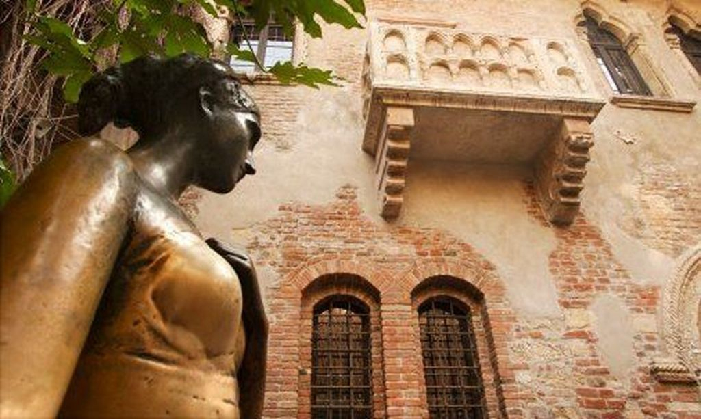 Verona e Lago di Garda: Gita in Giornata da Milano