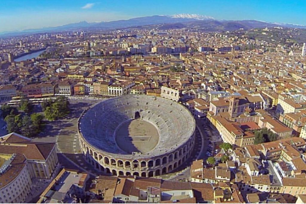 Verona e Lago di Garda: Gita in Giornata da Milano