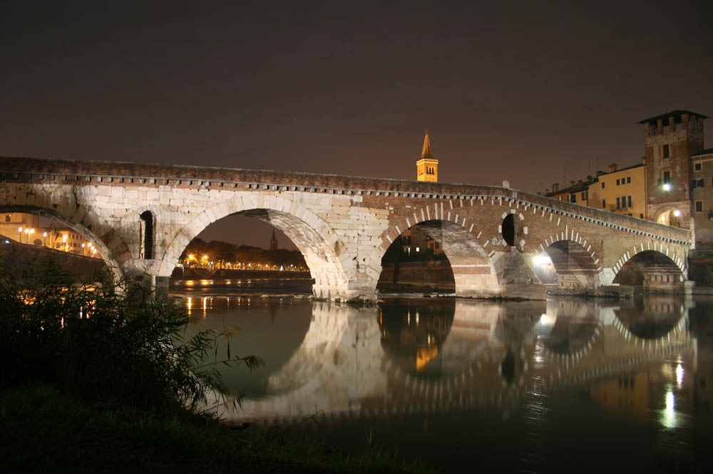 Verona e Lago di Garda: Gita in Giornata da Milano