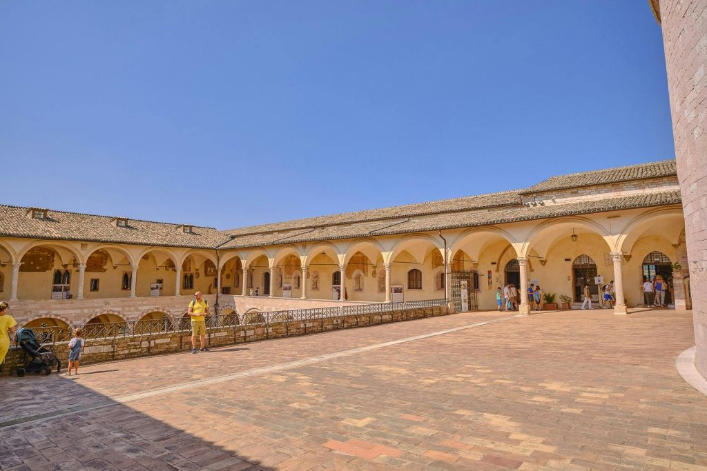Assisi & Orvieto: Small-Group Tour from Florence