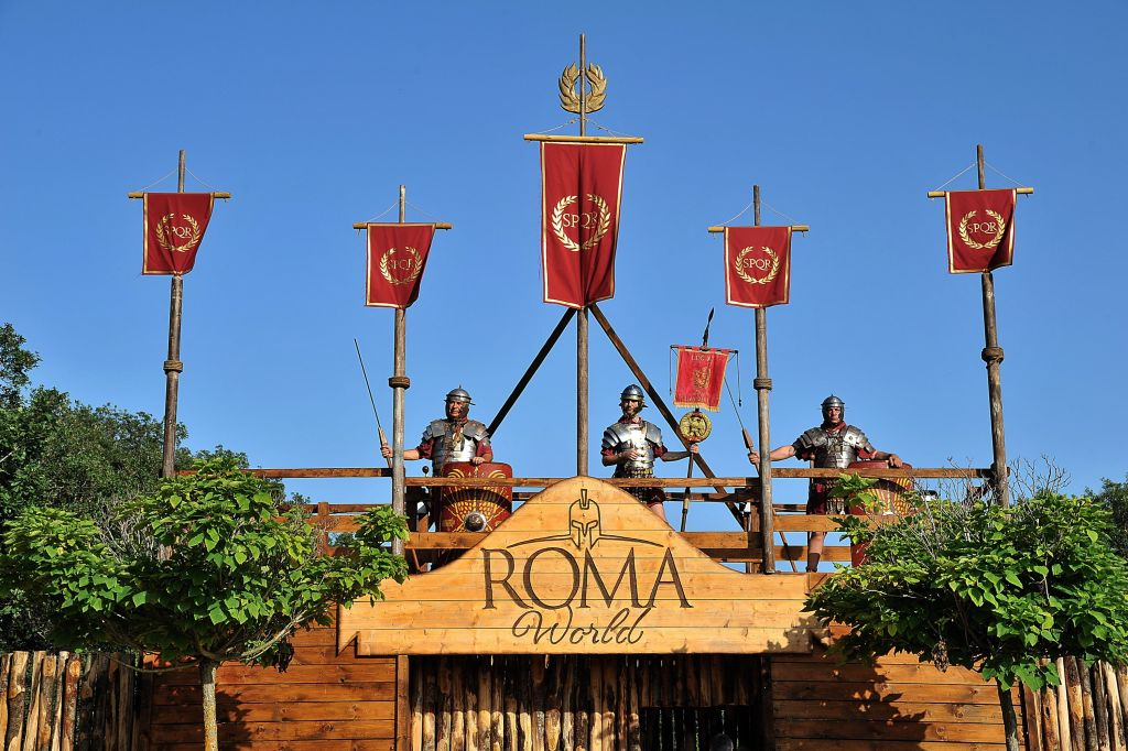 Live Show Rome on Fire