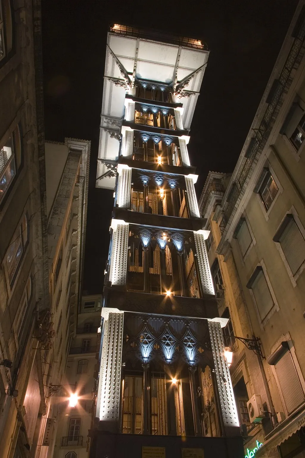 Lisboa Card: Access up to 51 Attractions + Public Transportation