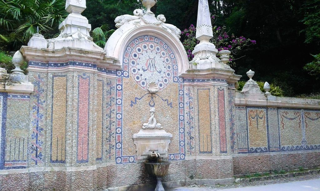 Quinta da Regaleira: Skip The Line Ticket + Guided Tour