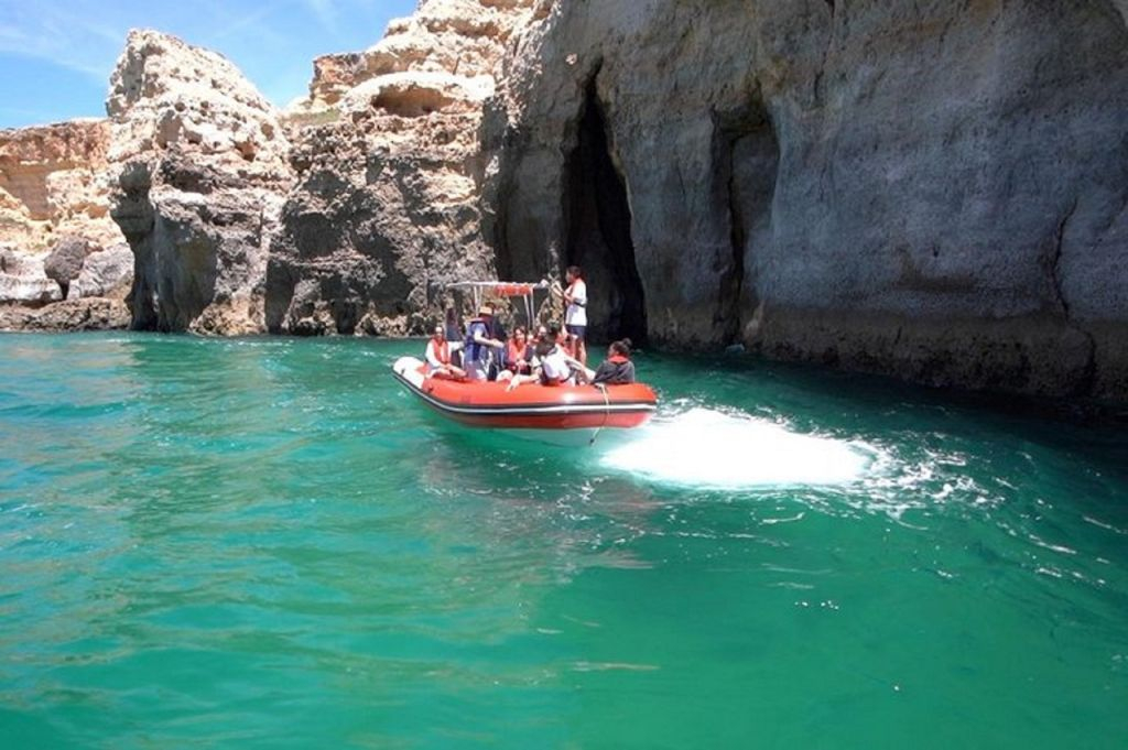 Benagil et la côte : Circuit complet des grottes en bateau depuis Portimão