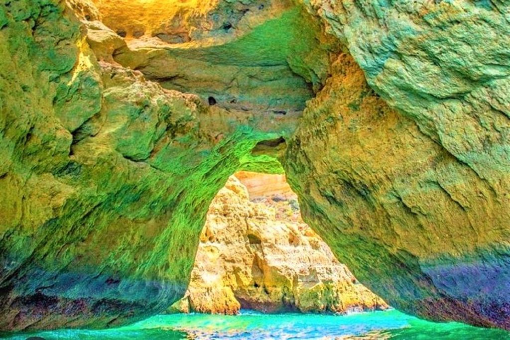 Benagil et la côte : Circuit complet des grottes en bateau depuis Portimão