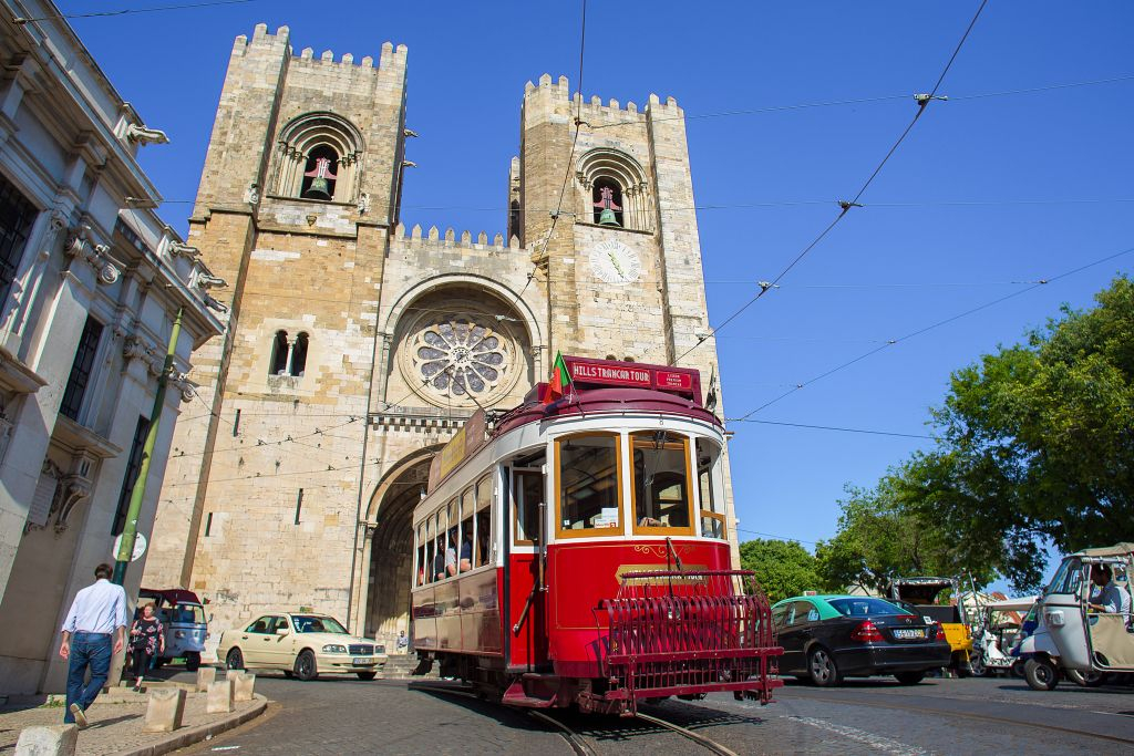 Lisboa: passeio pelas colinas em elétrico histórico