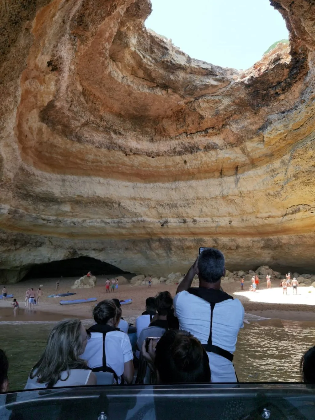 Benagil Caves & Praia da Marinha: Boat Tour from Portimão