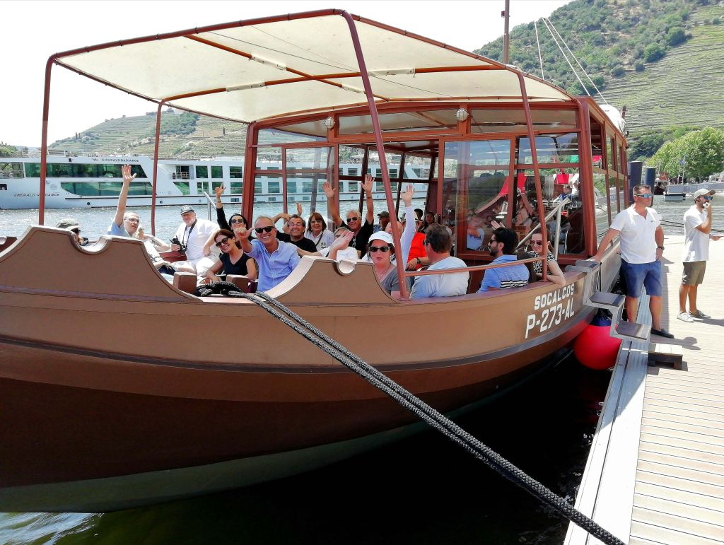 Douro Valley: Day Trip from Porto with Cruise + Port Wine Tasting