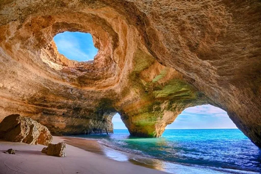 Benagil Caves: Sunset Boat Tour from Portimão