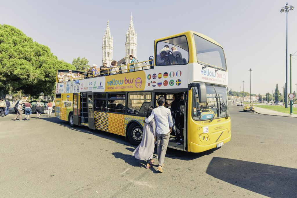 Lisbona: tour in autobus Hop-on Hop-off, tram e barca di 72 o 96 ore
