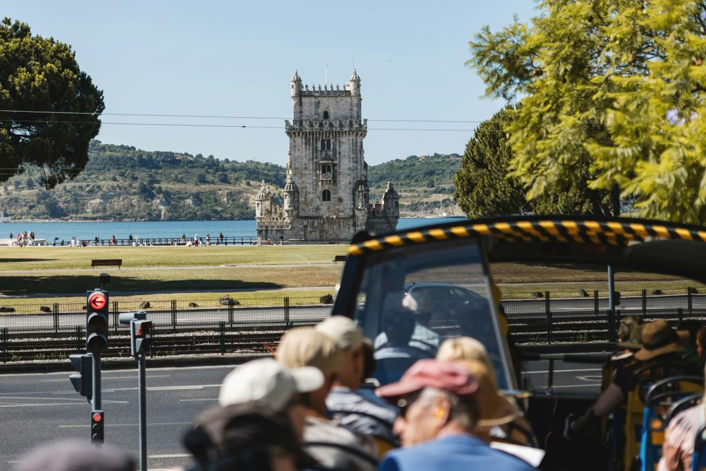 Lisbon: 72 or 96-Hour Hop-on Hop-off Bus, Boat, and Tram All-in-One tour
