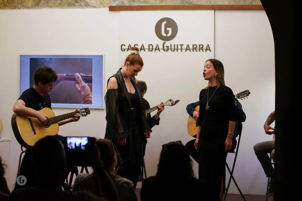 Porto: Fado by Casa da Guitarra