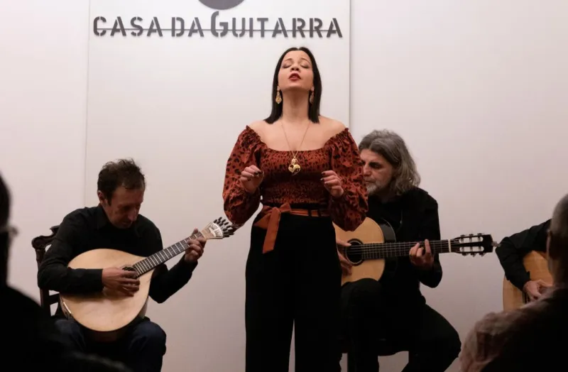 Porto: Fado by Casa da Guitarra