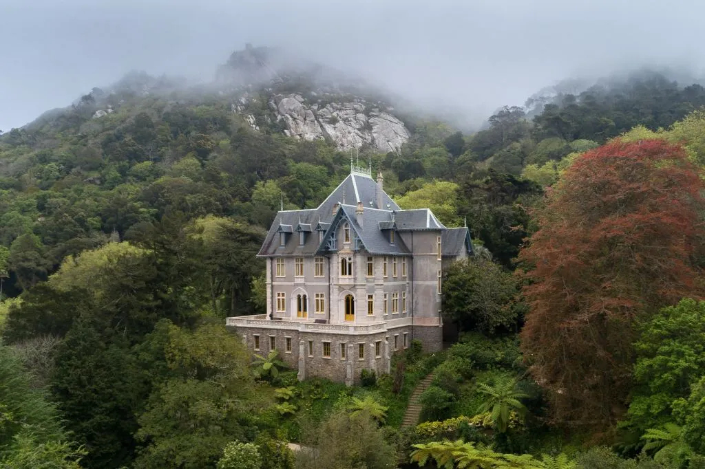 Biester Palace and Park