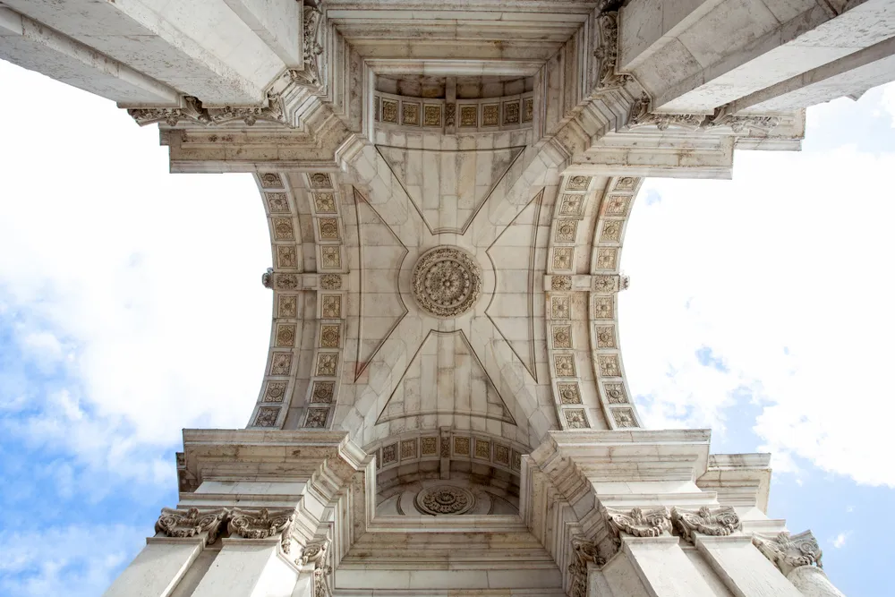 Rua Augusta Arch Viewpoint