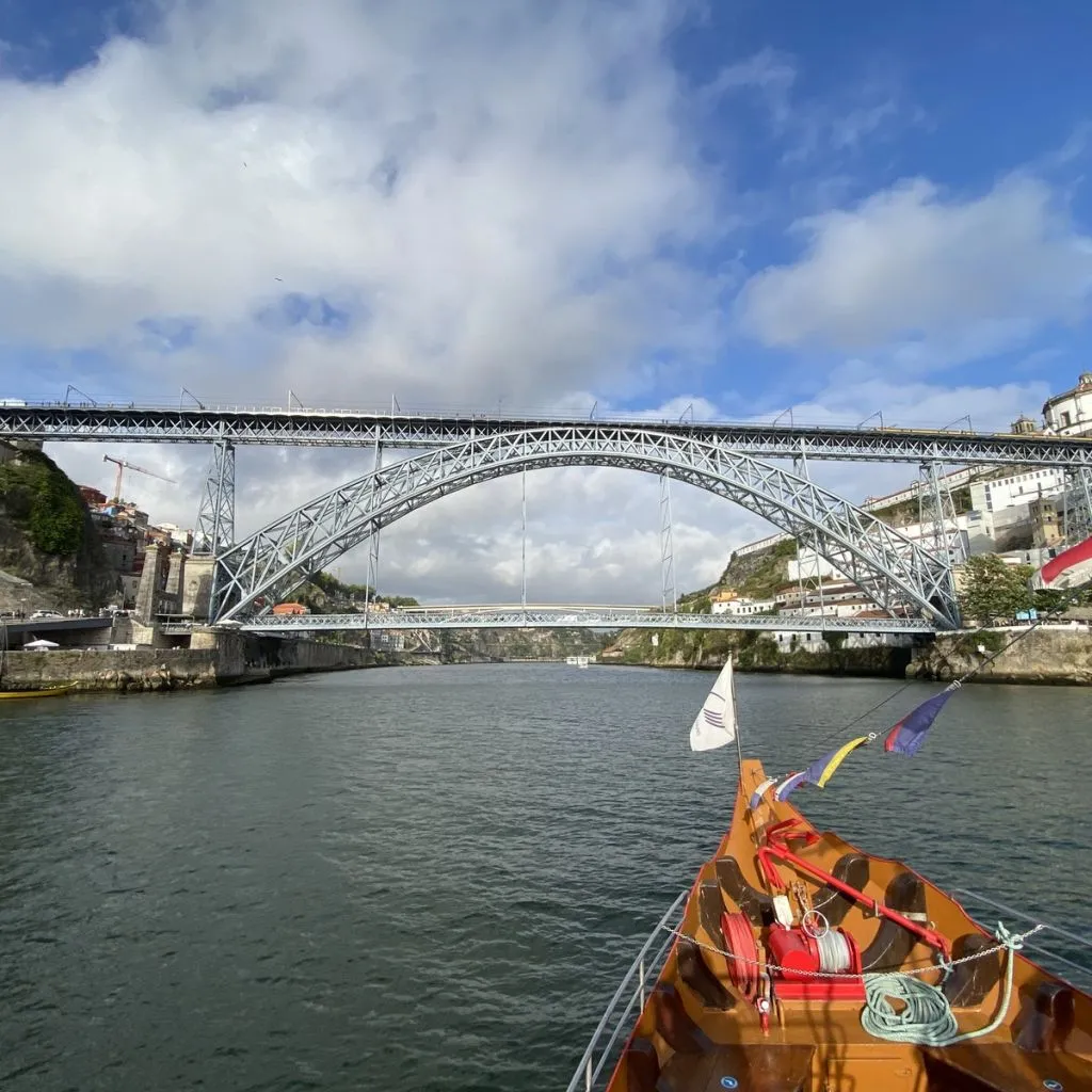Porto: Yellow Bus Hop-on Hop-off Tour, River Cruise & Wine Cellar Visit