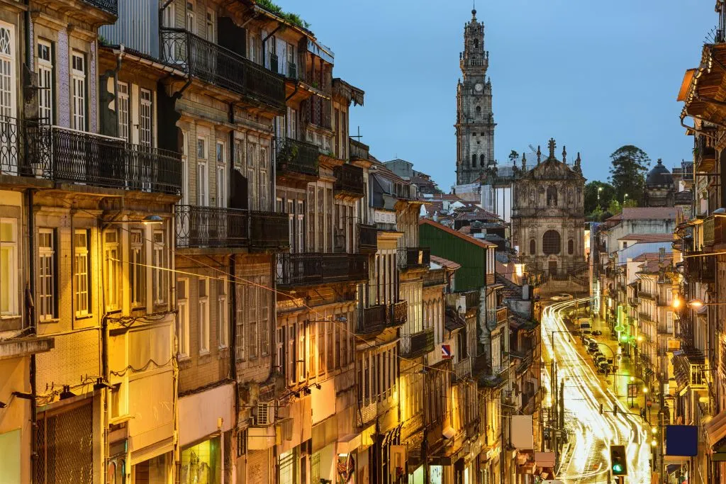 Porto Tuk Tuk Tour & Douro River Six Bridges Cruise