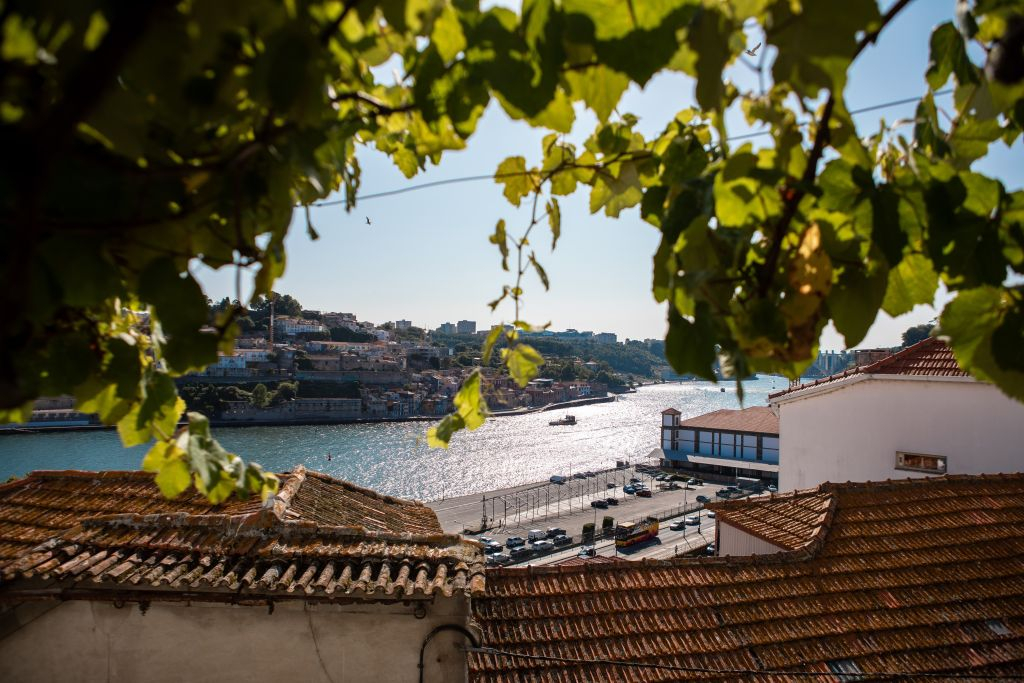 Porto: A Casa do Fado - Sao Joao Novo