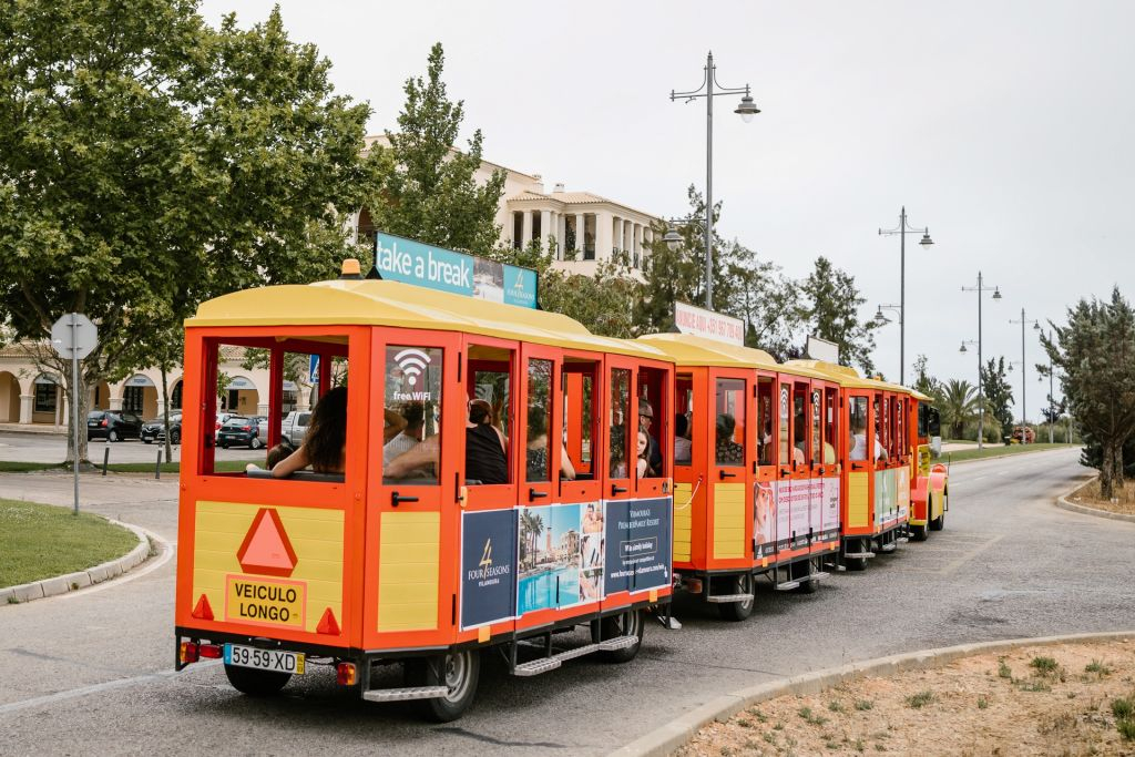 Hop-on Hop-off Train Vilamoura