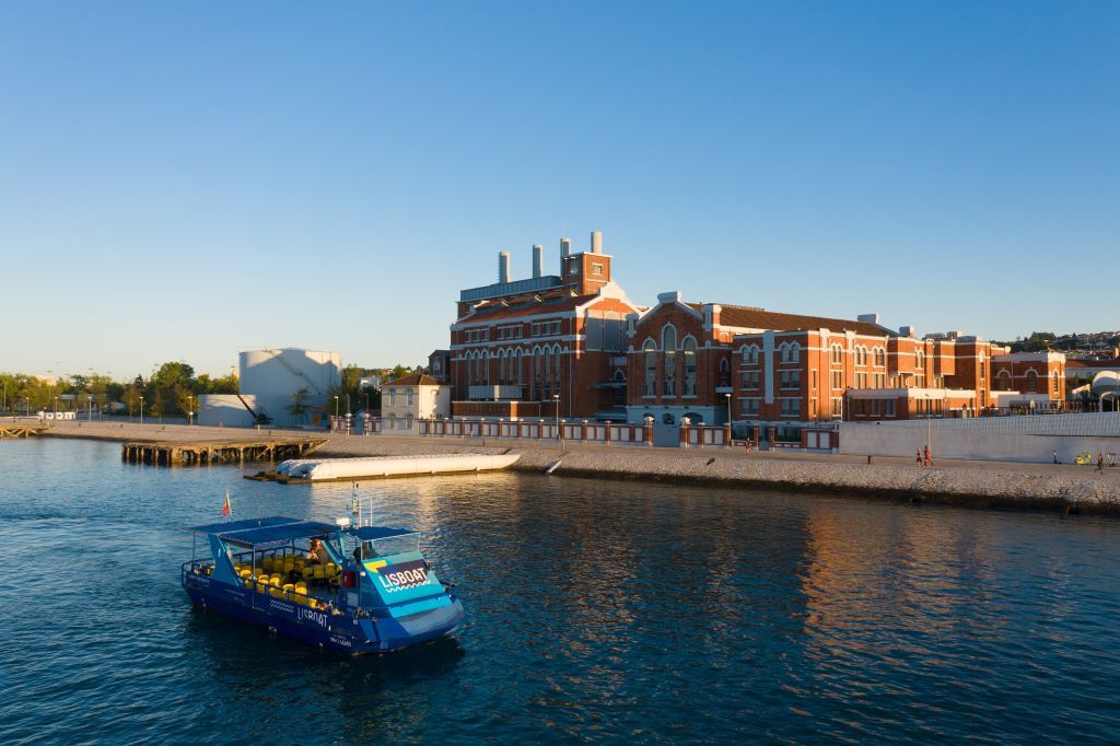 Lisbon: 1-Hour Express River Cruise by Lisboat