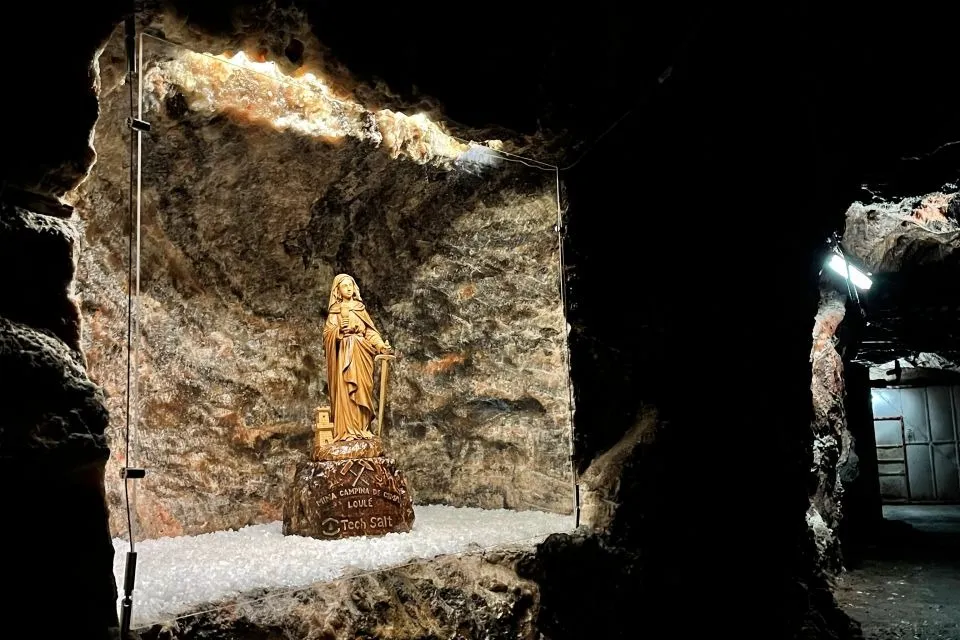 Loulé's Rock Salt Mine Tour & Santa Bárbara Art Collection