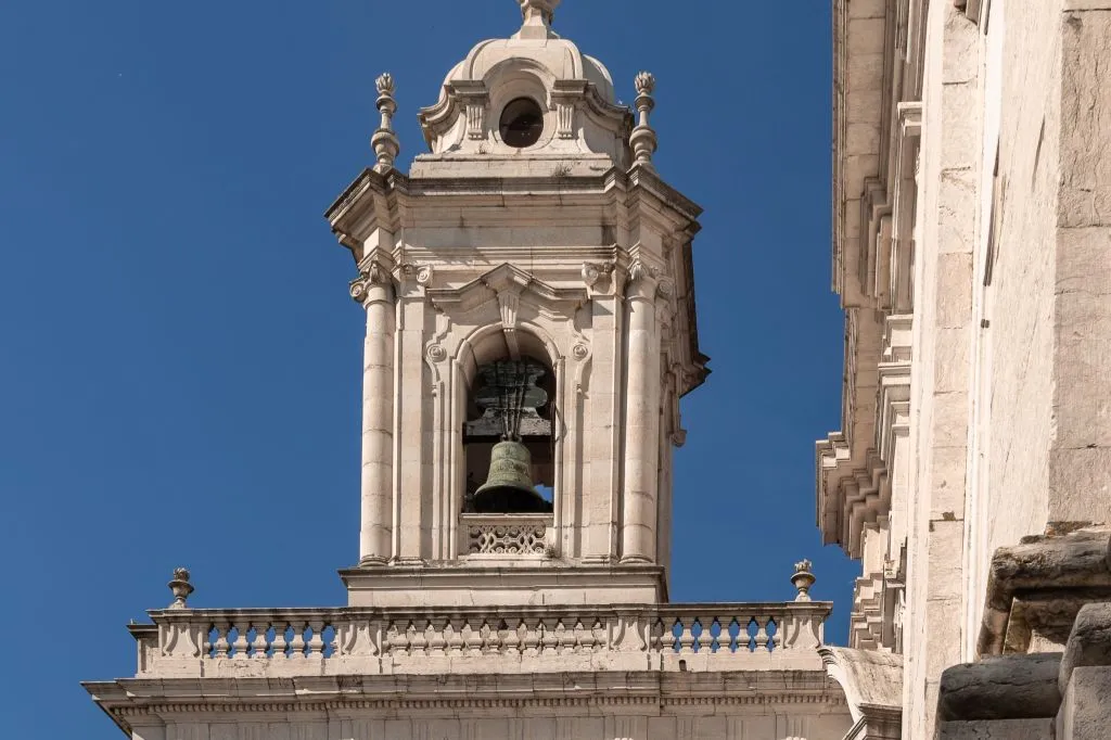 Igreja da Graça with Terrace Views + Drink
