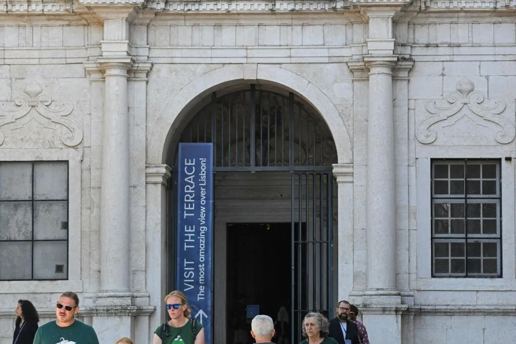 Igreja da Graça with Terrace Views + Drink