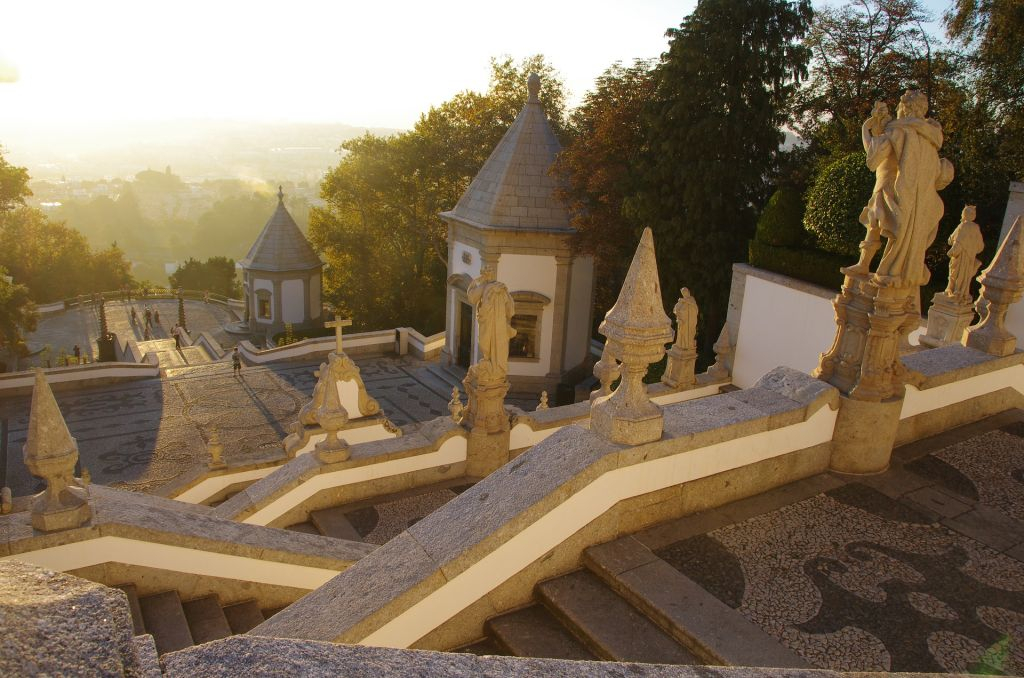 Braga and Guimarães: Day Tour from Porto
