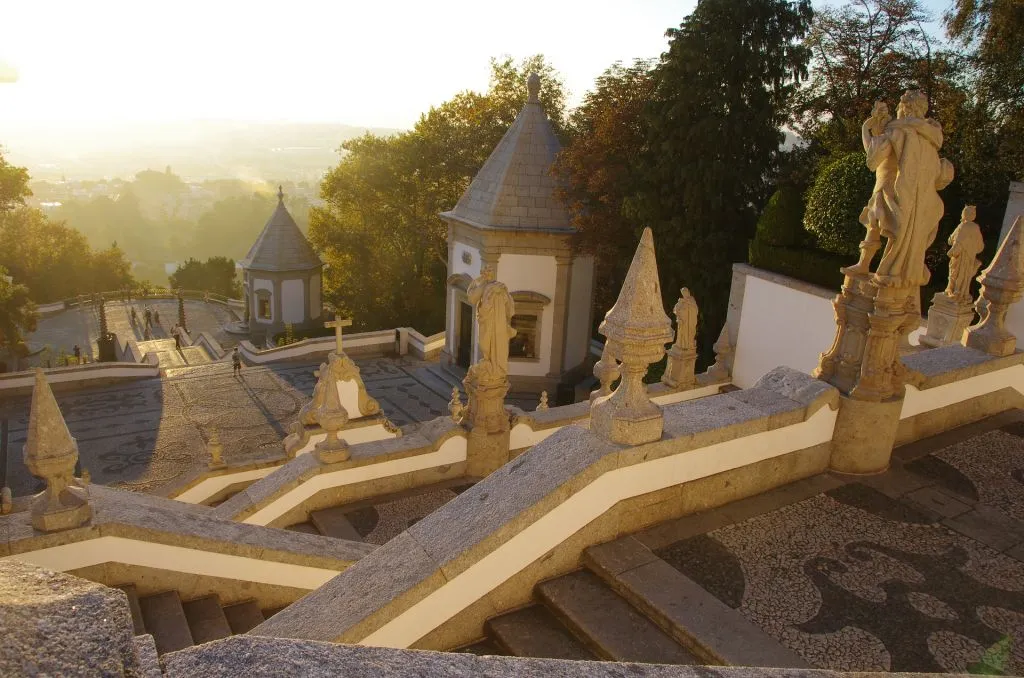 Braga and Guimarães: Day Tour from Porto