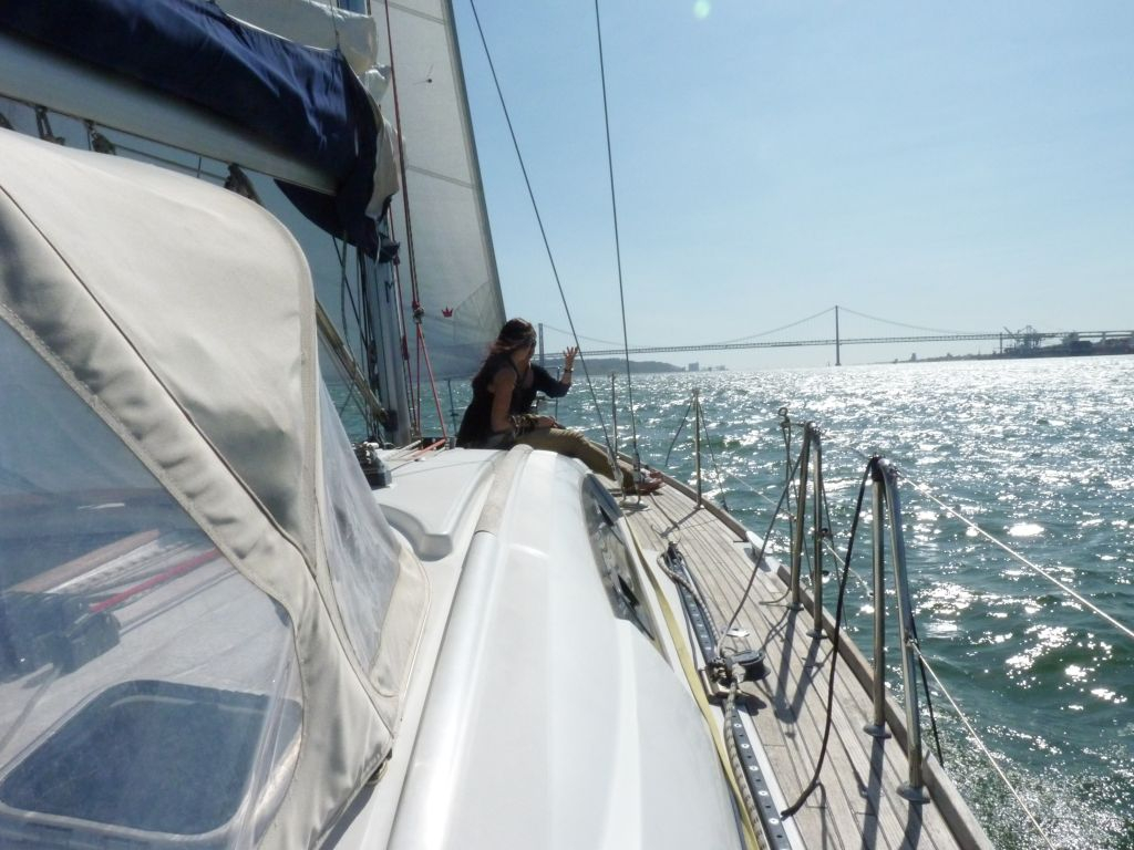 Lisbon: 2-Hour Afternoon Sailing Tour from Belém