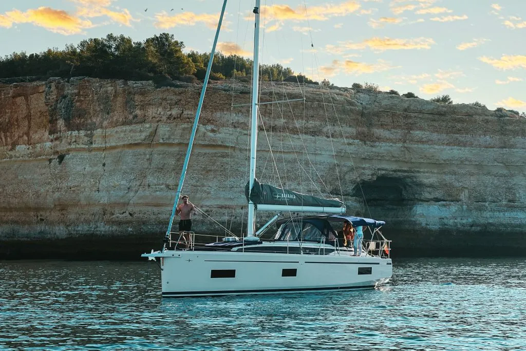 Algarve : Croisière en yacht de luxe au départ de Portimão