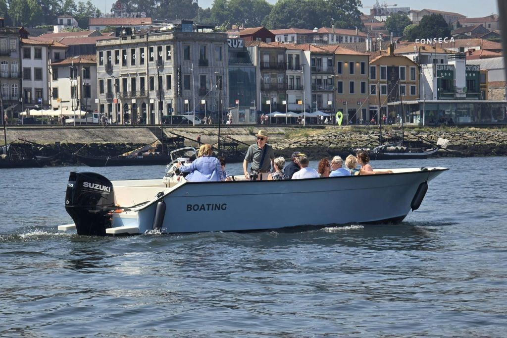 Crucero en barco por el Duero con vino de Oporto