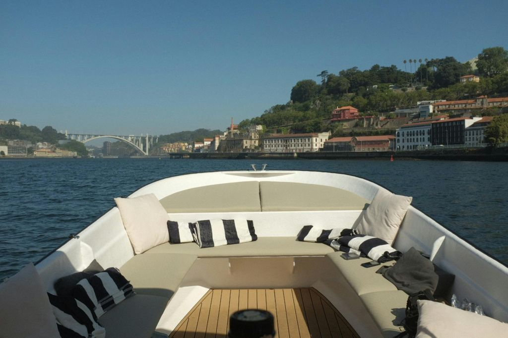 Crucero en barco por el Duero con vino de Oporto