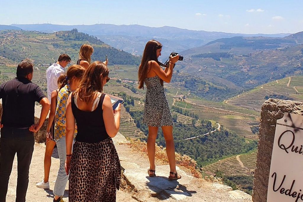 Douro Valley: Premium Wine Tour from Porto in a Small Group