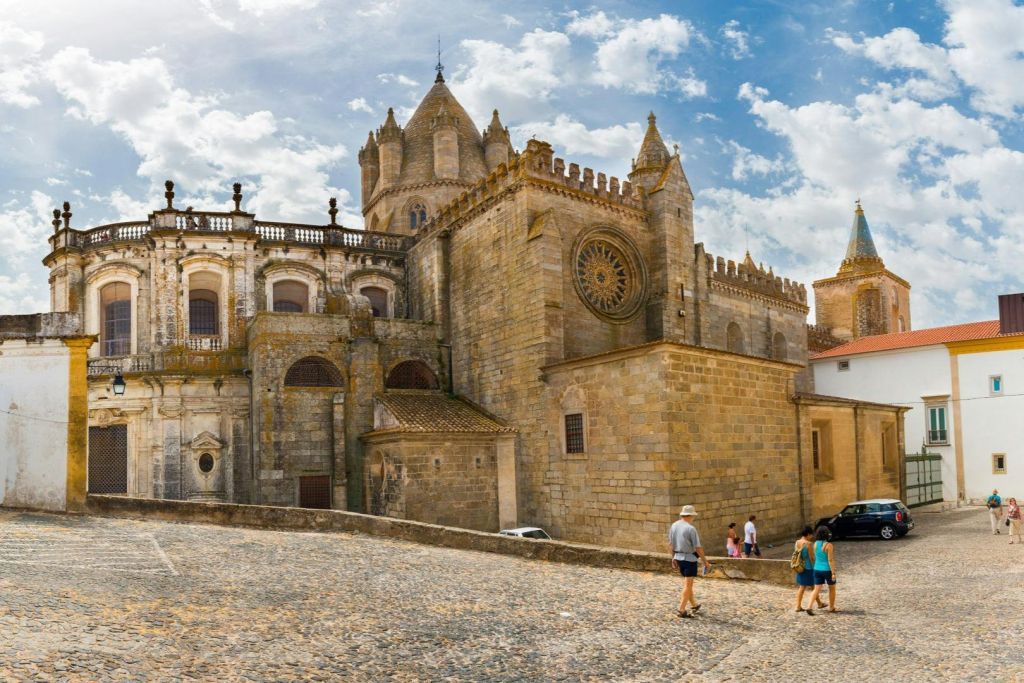 Évora, Capela dos Ossos e degustação de vinhos: Viagem de um dia saindo de Lisboa