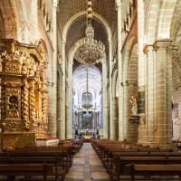 Evora, Chapel of Bones and Wine Tasting: Day Trip from Lisbon