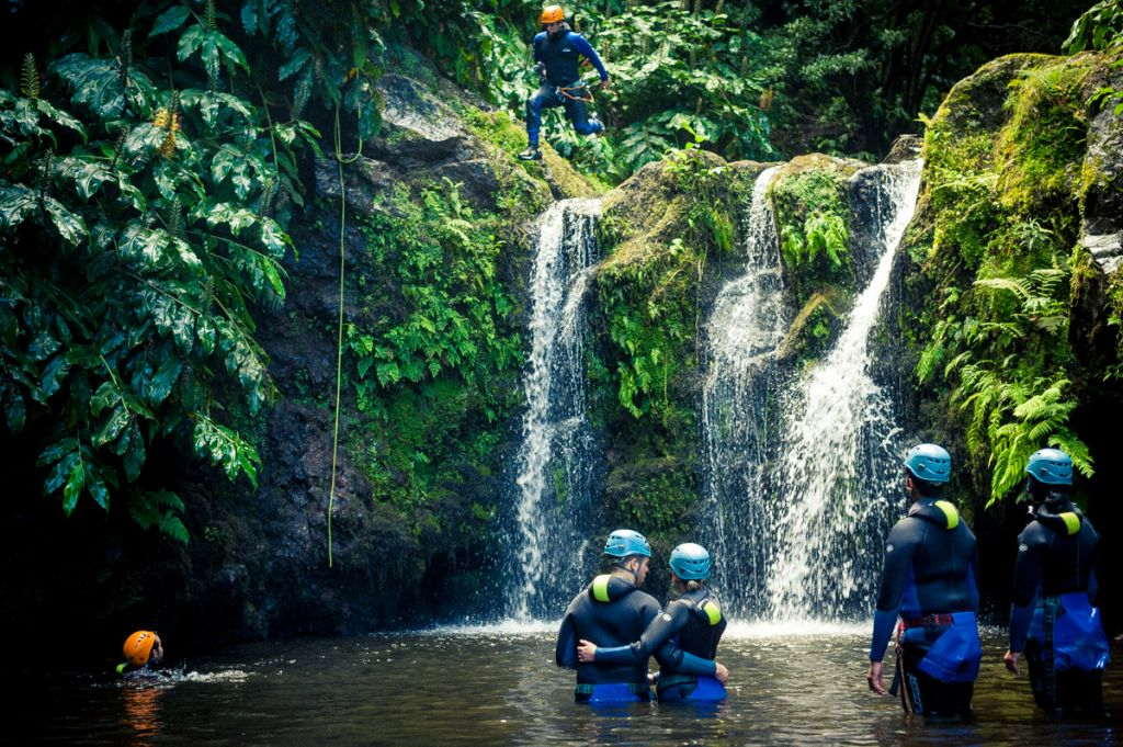 Canyoning na Ribeira dos Caldeirões