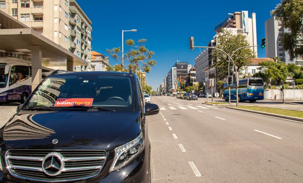 Lisbon Private Airport Transfer