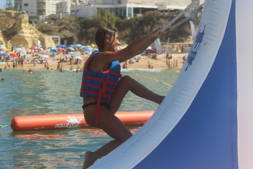 Armação de Pêra: Inflatable Waterpark Entry Ticket