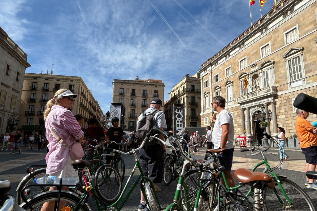 Tour in bicicletta della città di Barcellona | Punti salienti e gemme nascoste