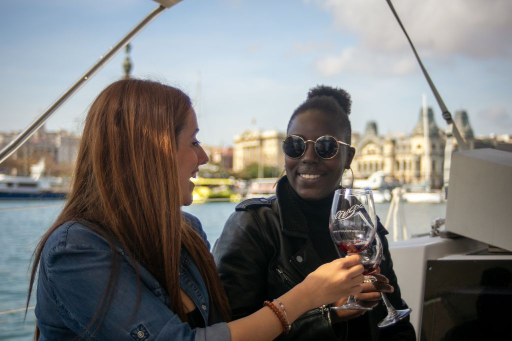 Sailing Tour and Tasting of Submarine Wines on Board