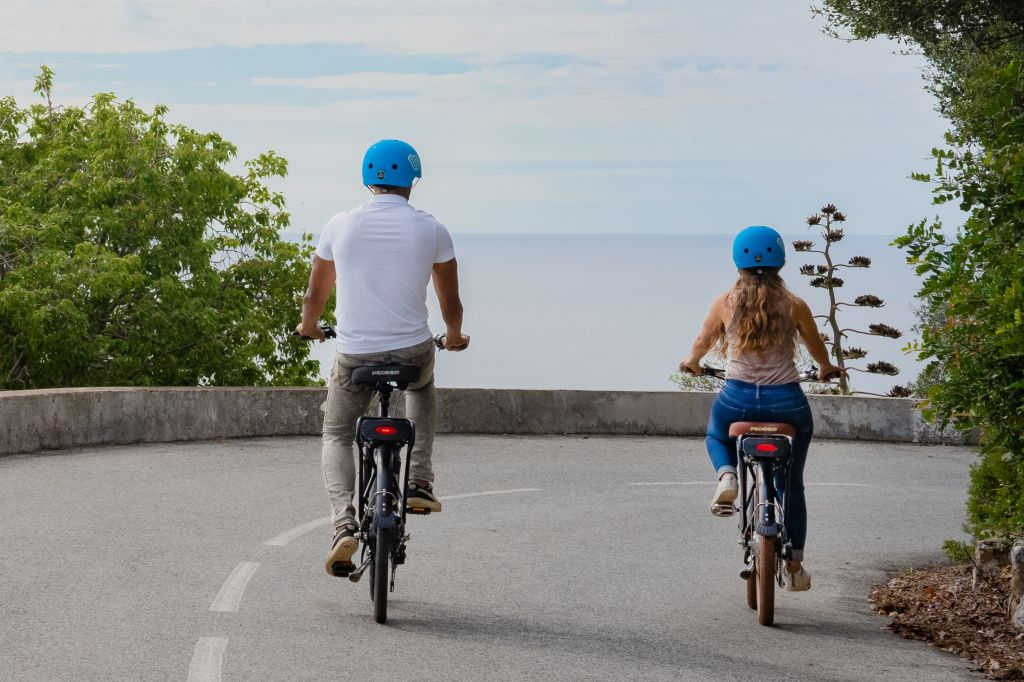 Nice & Villefranche-sur-Mer: E-Bike Tour
