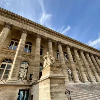 Paris : Palais Royal & Passages Couverts Smartphone Walking Tour