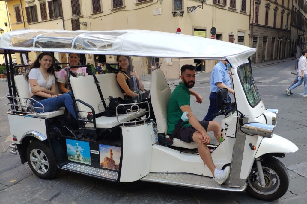 Florence: Classic Electric Car Eco-Tour