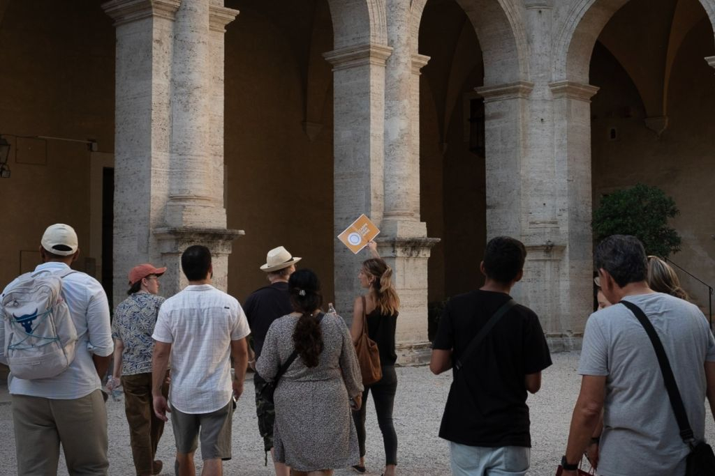 "Wonders of Rome Walking Tour with Hidden Gems"
