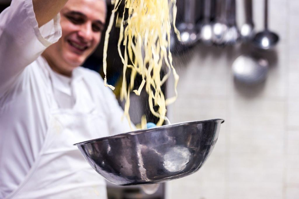 Alfredo alla Scrofa Restaurant: Menu with the Original Fettucine Alfredo