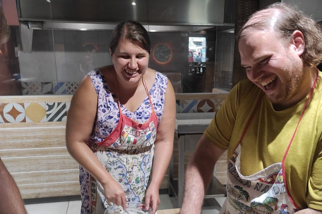 Naples: Small-Group Pizza-Making Experience