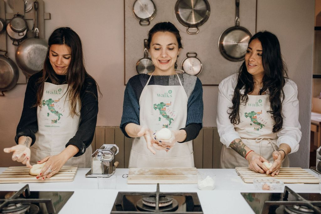 Rome: Pasta-Making Class with a Local Chef