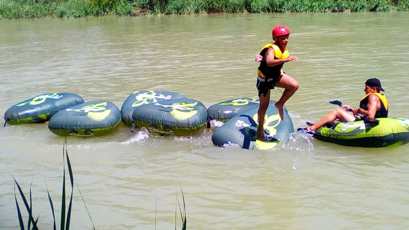 Descenso en Monorafting en Cofrentes