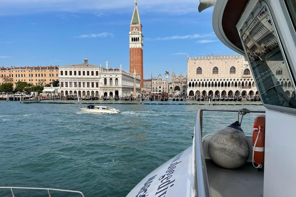 Murano, Burano & Venice: Day Trip from Punta Sabbioni + Roundtrip Transport